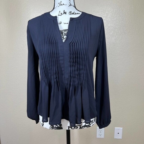 Ann Taylor Petite Navy Blue sheer pleated  long sleeve top size S academia work - Picture 4 of 14